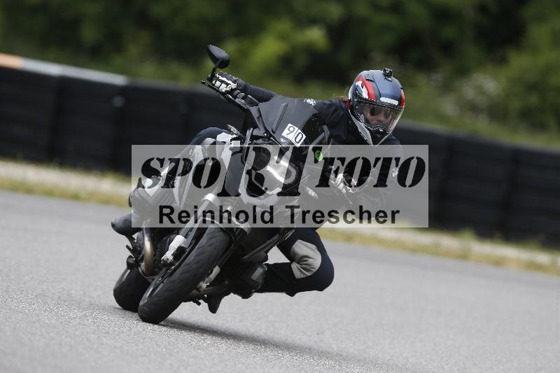 /20 27.05.2025 FREERIDE Training ADR/Gruppe B/90